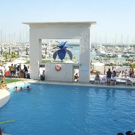 Puerto Sherry Hotel